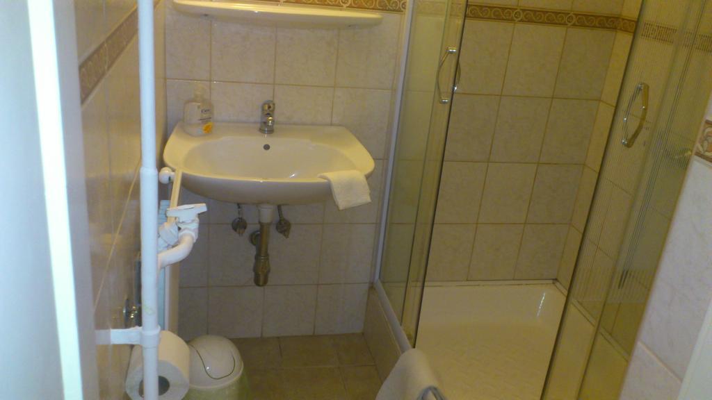 Roxanna Apartman Gyula Room photo